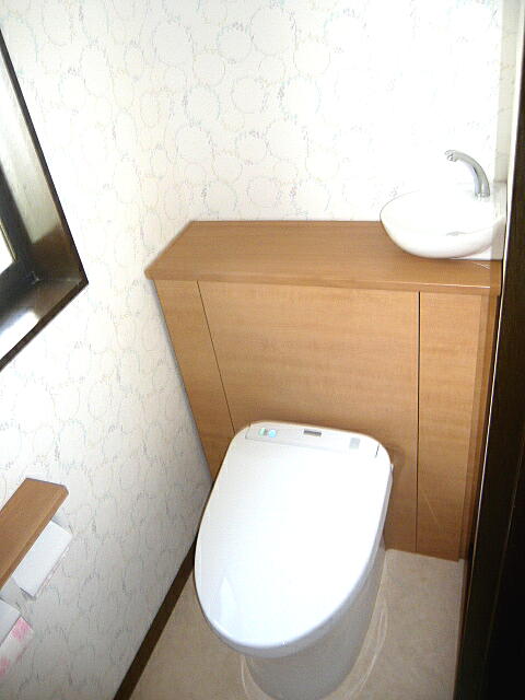 施工後：新しい設備へ交換し、これからの暮らしに合わせて使いやすい空間へ整えました。