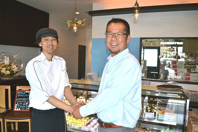 自分がお店を出すときにはUEさんにお願いしようと決めてましたよ!